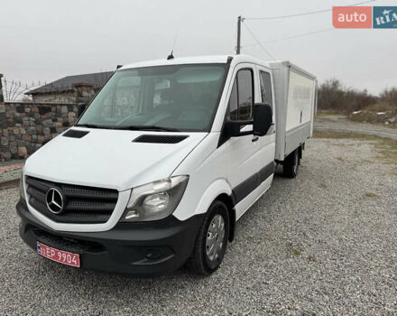 Белый Мерседес Sprinter, объемом двигателя 2.2 л и пробегом 173 тыс. км за 22900 $, фото 4 на Automoto.ua
