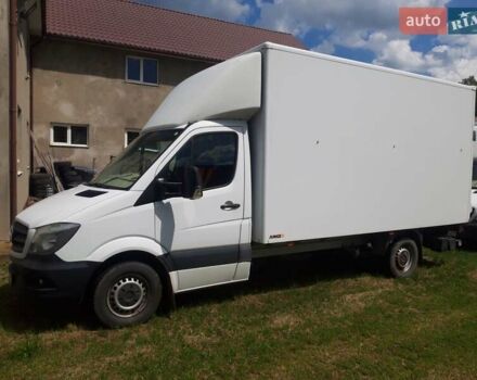 Белый Мерседес Sprinter, объемом двигателя 2.14 л и пробегом 400 тыс. км за 17800 $, фото 2 на Automoto.ua