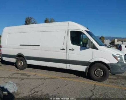 Белый Мерседес Sprinter, объемом двигателя 3 л и пробегом 168 тыс. км за 2500 $, фото 12 на Automoto.ua