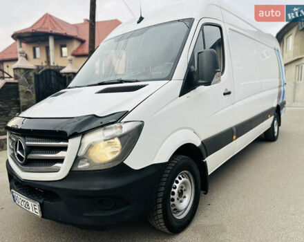 Белый Мерседес Sprinter, объемом двигателя 2.1 л и пробегом 330 тыс. км за 18700 $, фото 152 на Automoto.ua