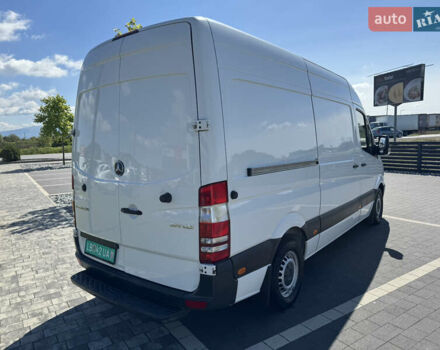 Белый Мерседес Sprinter, объемом двигателя 2.2 л и пробегом 370 тыс. км за 17700 $, фото 13 на Automoto.ua
