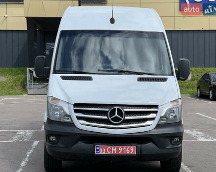 Белый Мерседес Sprinter, объемом двигателя 2.2 л и пробегом 320 тыс. км за 20900 $, фото 3 на Automoto.ua