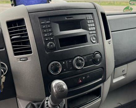Белый Мерседес Sprinter, объемом двигателя 2.2 л и пробегом 250 тыс. км за 17199 $, фото 14 на Automoto.ua