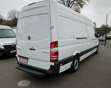 Белый Мерседес Sprinter, объемом двигателя 0 л и пробегом 224 тыс. км за 19900 $, фото 9 на Automoto.ua