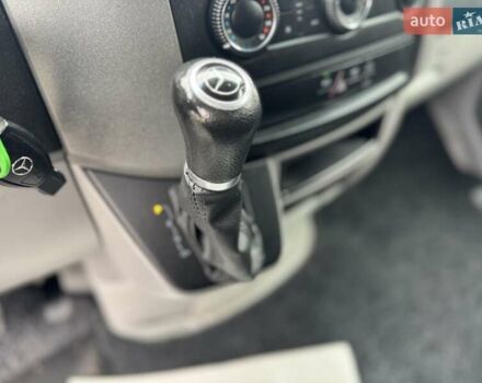 Білий Мерседес Sprinter, об'ємом двигуна 2.2 л та пробігом 283 тис. км за 23000 $, фото 35 на Automoto.ua