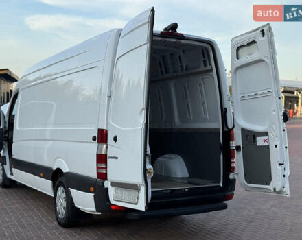 Білий Мерседес Sprinter, об'ємом двигуна 0 л та пробігом 347 тис. км за 17500 $, фото 26 на Automoto.ua