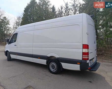 Белый Мерседес Sprinter, объемом двигателя 2.2 л и пробегом 334 тыс. км за 21500 $, фото 1 на Automoto.ua