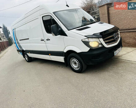 Белый Мерседес Sprinter, объемом двигателя 2.1 л и пробегом 330 тыс. км за 18700 $, фото 128 на Automoto.ua
