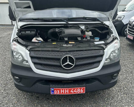 Белый Мерседес Sprinter, объемом двигателя 0 л и пробегом 245 тыс. км за 19800 $, фото 37 на Automoto.ua