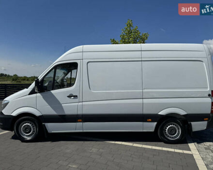 Белый Мерседес Sprinter, объемом двигателя 2.2 л и пробегом 370 тыс. км за 17700 $, фото 7 на Automoto.ua