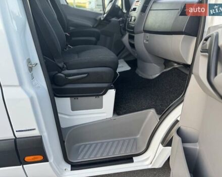 Білий Мерседес Sprinter, об'ємом двигуна 2.2 л та пробігом 292 тис. км за 23000 $, фото 60 на Automoto.ua