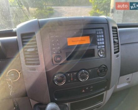 Белый Мерседес Sprinter, объемом двигателя 2.14 л и пробегом 786 тыс. км за 18500 $, фото 9 на Automoto.ua