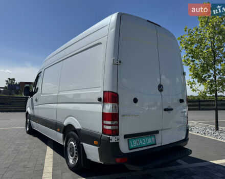 Белый Мерседес Sprinter, объемом двигателя 2.2 л и пробегом 370 тыс. км за 17700 $, фото 14 на Automoto.ua