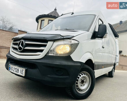 Белый Мерседес Sprinter, объемом двигателя 2.1 л и пробегом 330 тыс. км за 18700 $, фото 124 на Automoto.ua