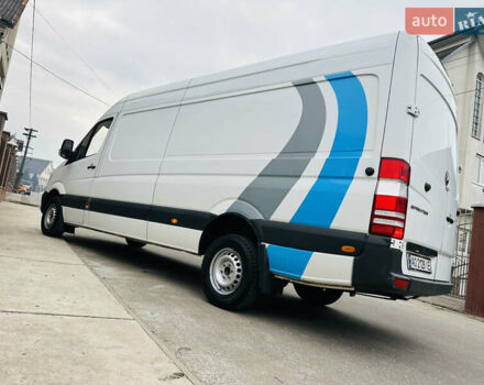 Белый Мерседес Sprinter, объемом двигателя 2.1 л и пробегом 330 тыс. км за 18700 $, фото 4 на Automoto.ua