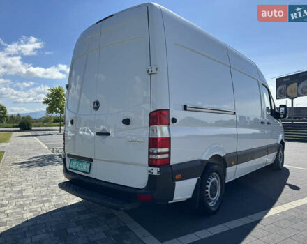 Белый Мерседес Sprinter, объемом двигателя 2.2 л и пробегом 370 тыс. км за 17700 $, фото 12 на Automoto.ua