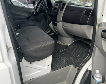 Білий Мерседес Sprinter, об'ємом двигуна 2.14 л та пробігом 398 тис. км за 16000 $, фото 6 на Automoto.ua