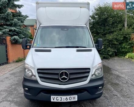 Белый Мерседес Sprinter, объемом двигателя 3 л и пробегом 270 тыс. км за 30999 $, фото 1 на Automoto.ua