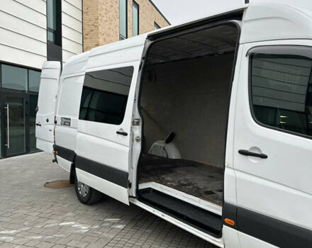 Белый Мерседес Sprinter, объемом двигателя 2.14 л и пробегом 470 тыс. км за 15800 $, фото 14 на Automoto.ua