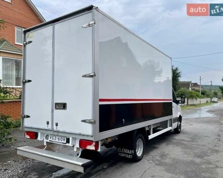 Белый Мерседес Sprinter, объемом двигателя 3 л и пробегом 270 тыс. км за 30999 $, фото 6 на Automoto.ua