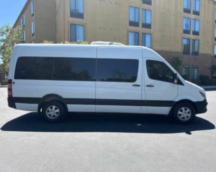 Белый Мерседес Sprinter, объемом двигателя 3 л и пробегом 50 тыс. км за 5300 $, фото 3 на Automoto.ua