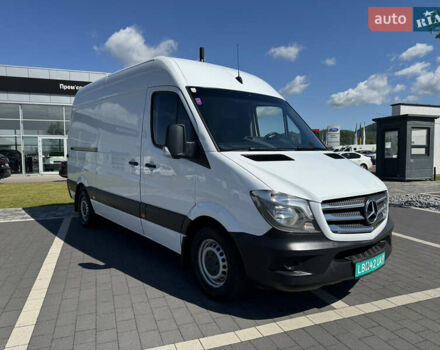 Белый Мерседес Sprinter, объемом двигателя 2.2 л и пробегом 370 тыс. км за 17700 $, фото 2 на Automoto.ua