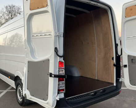 Белый Мерседес Sprinter, объемом двигателя 2.2 л и пробегом 320 тыс. км за 22400 $, фото 32 на Automoto.ua
