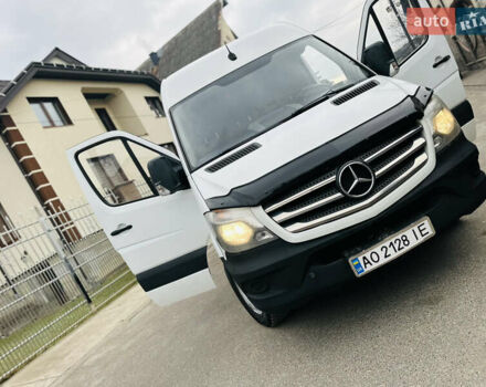 Белый Мерседес Sprinter, объемом двигателя 2.1 л и пробегом 330 тыс. км за 18700 $, фото 114 на Automoto.ua