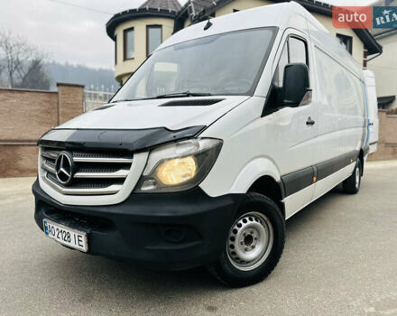 Белый Мерседес Sprinter, объемом двигателя 2.1 л и пробегом 330 тыс. км за 18700 $, фото 118 на Automoto.ua