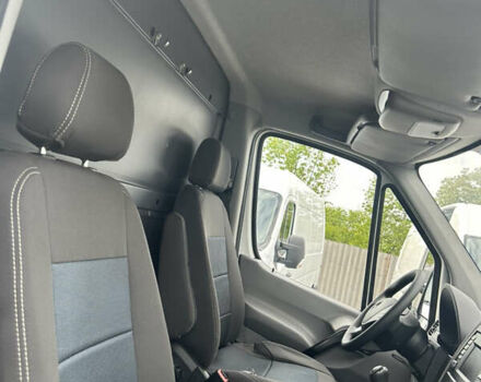 Белый Мерседес Sprinter, объемом двигателя 0 л и пробегом 245 тыс. км за 19800 $, фото 27 на Automoto.ua