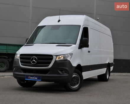 Белый Мерседес Sprinter, объемом двигателя 2.14 л и пробегом 90 тыс. км за 38800 $, фото 3 на Automoto.ua