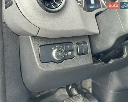Белый Мерседес Sprinter, объемом двигателя 2.2 л и пробегом 296 тыс. км за 23900 $, фото 14 на Automoto.ua