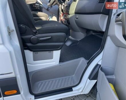 Белый Мерседес Sprinter, объемом двигателя 3 л и пробегом 517 тыс. км за 31800 $, фото 11 на Automoto.ua