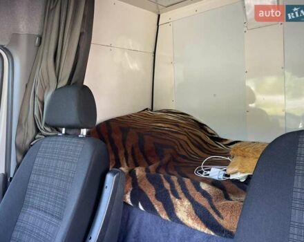 Белый Мерседес Sprinter, объемом двигателя 3 л и пробегом 517 тыс. км за 31800 $, фото 12 на Automoto.ua