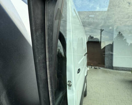 Белый Мерседес Sprinter, объемом двигателя 2.14 л и пробегом 304 тыс. км за 35000 $, фото 44 на Automoto.ua