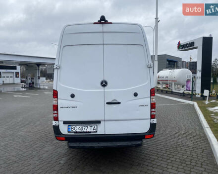 Білий Мерседес Sprinter, об'ємом двигуна 3 л та пробігом 130 тис. км за 28900 $, фото 21 на Automoto.ua