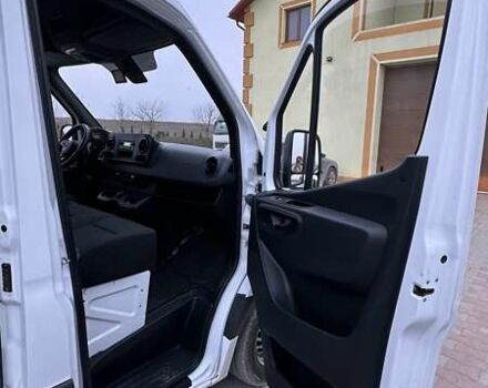Белый Мерседес Sprinter, объемом двигателя 2.99 л и пробегом 222 тыс. км за 38200 $, фото 9 на Automoto.ua