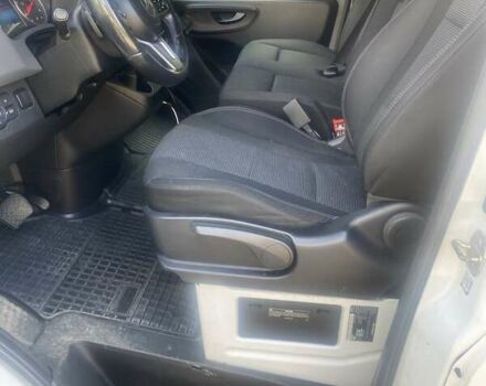 Білий Мерседес Sprinter, об'ємом двигуна 2.99 л та пробігом 337 тис. км за 32000 $, фото 4 на Automoto.ua