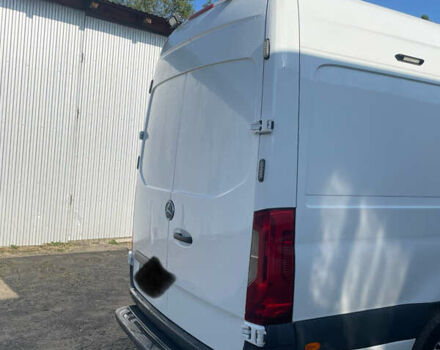 Белый Мерседес Sprinter, объемом двигателя 2.2 л и пробегом 256 тыс. км за 24028 $, фото 5 на Automoto.ua