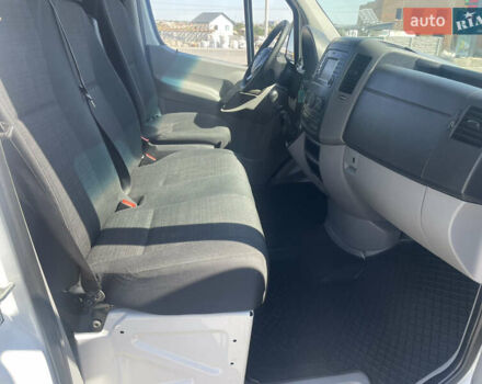 Белый Мерседес Sprinter, объемом двигателя 0 л и пробегом 350 тыс. км за 18000 $, фото 20 на Automoto.ua