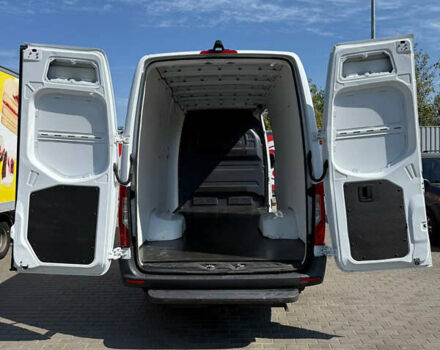 Белый Мерседес Sprinter, объемом двигателя 2.99 л и пробегом 164 тыс. км за 40999 $, фото 13 на Automoto.ua