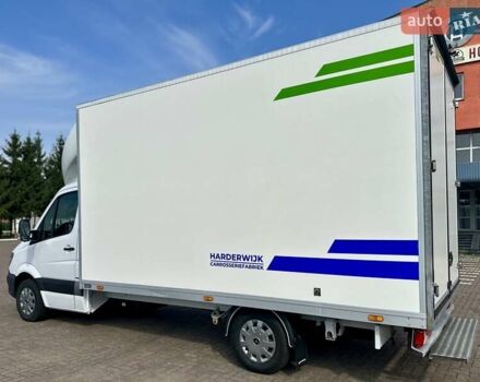 Белый Мерседес Sprinter, объемом двигателя 0 л и пробегом 261 тыс. км за 20950 $, фото 12 на Automoto.ua