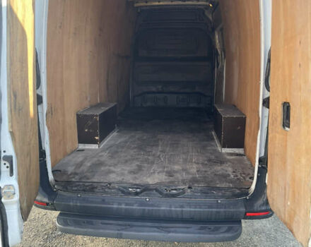 Белый Мерседес Sprinter, объемом двигателя 2.2 л и пробегом 256 тыс. км за 24028 $, фото 6 на Automoto.ua