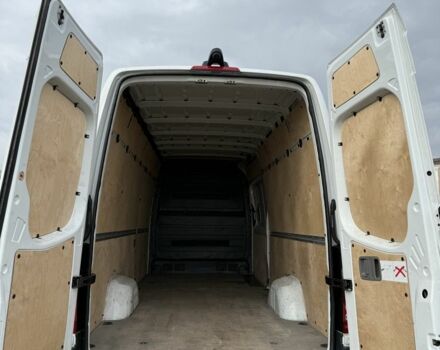 Белый Мерседес Sprinter, объемом двигателя 2.1 л и пробегом 290 тыс. км за 22699 $, фото 8 на Automoto.ua