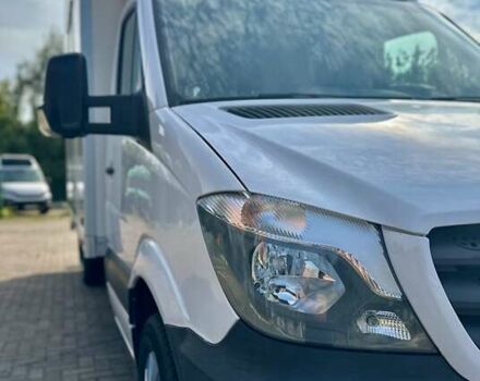 Белый Мерседес Sprinter, объемом двигателя 0 л и пробегом 261 тыс. км за 20950 $, фото 21 на Automoto.ua