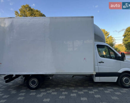 Белый Мерседес Sprinter, объемом двигателя 2.2 л и пробегом 388 тыс. км за 17200 $, фото 3 на Automoto.ua