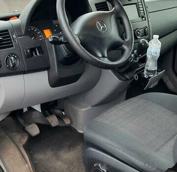 Белый Мерседес Sprinter, объемом двигателя 2.14 л и пробегом 260 тыс. км за 16200 $, фото 8 на Automoto.ua