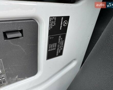 Белый Мерседес Sprinter, объемом двигателя 2.2 л и пробегом 296 тыс. км за 23900 $, фото 28 на Automoto.ua