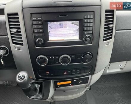 Белый Мерседес Sprinter, объемом двигателя 2.2 л и пробегом 238 тыс. км за 25300 $, фото 24 на Automoto.ua