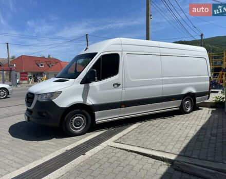 Білий Мерседес Sprinter, об'ємом двигуна 2.2 л та пробігом 300 тис. км за 25000 $, фото 1 на Automoto.ua